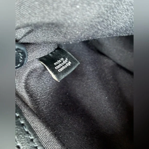 COACH Shoulder Bag,Coach Black Signature Shoulder Bag - Picture 15 of 16